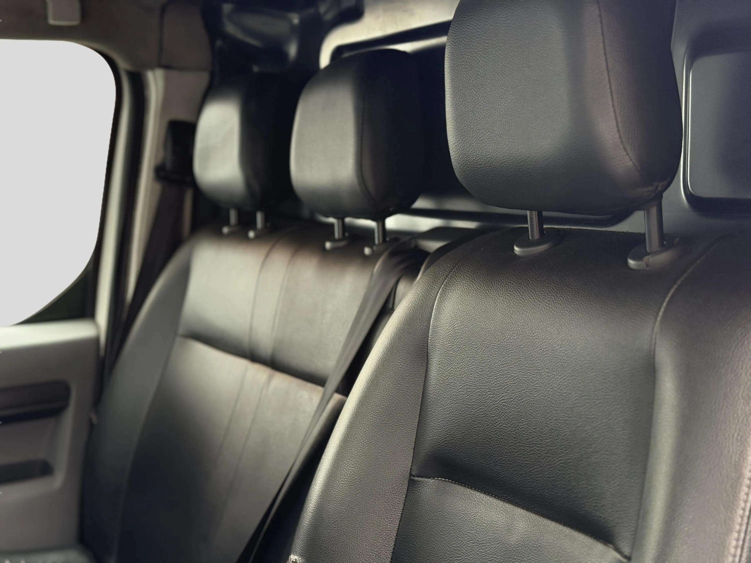 PEUGEOT Expert L1 2.0 HDi 125 Tepee Allure - Imagen 9