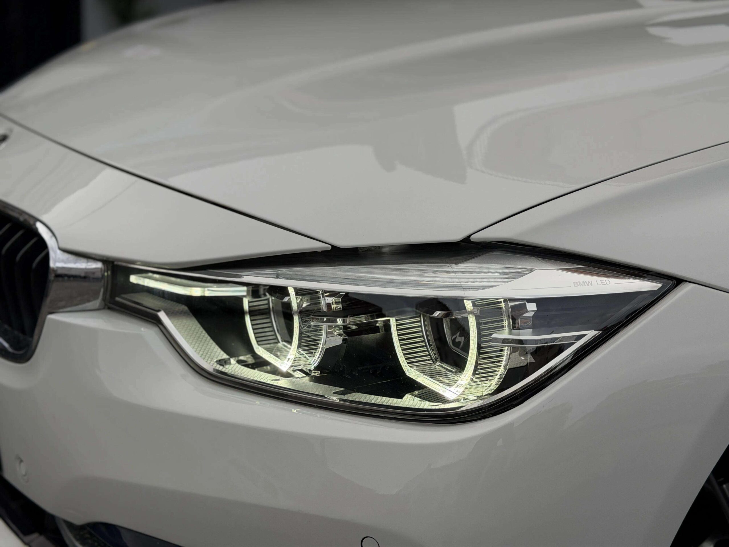 BMW Serie 3 320D TOURING - Imagen 16